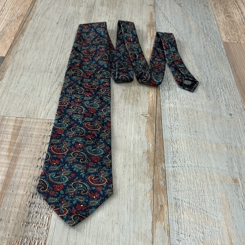CHRISTIAN DIOR FOR AVON MONSIEUR MEN'S NECKTIE PAISLEY BLUE W4” L58”